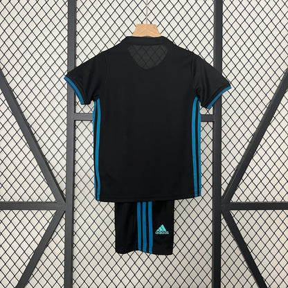 Kit Bambino Real Madrid 2017-18