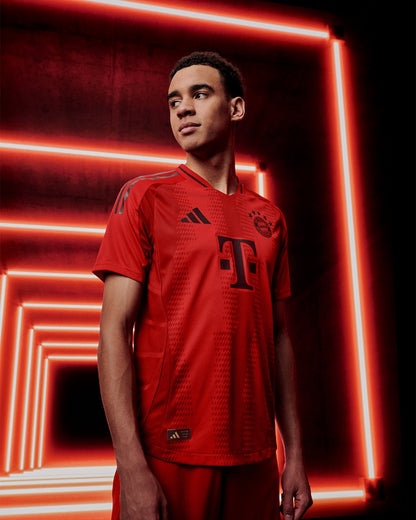 Bayern Monaco Home 2024-25